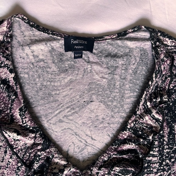 Medium short sleeve blouse with ruched collar neckline - Picture 3 of 4